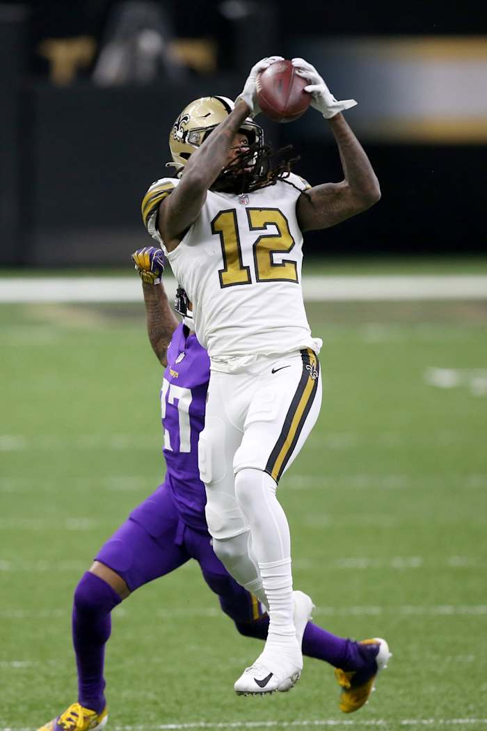 Marquez Callaway Leaps to Catch Football Over Vikings Defender